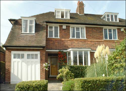 13 Devon Rise